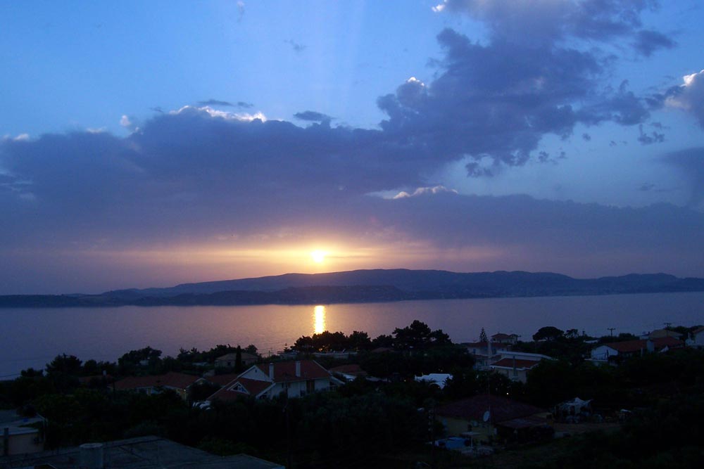 Sunset Image from Stefanos Studios in Lassi Kefalonia CLICK TO ENLARGE